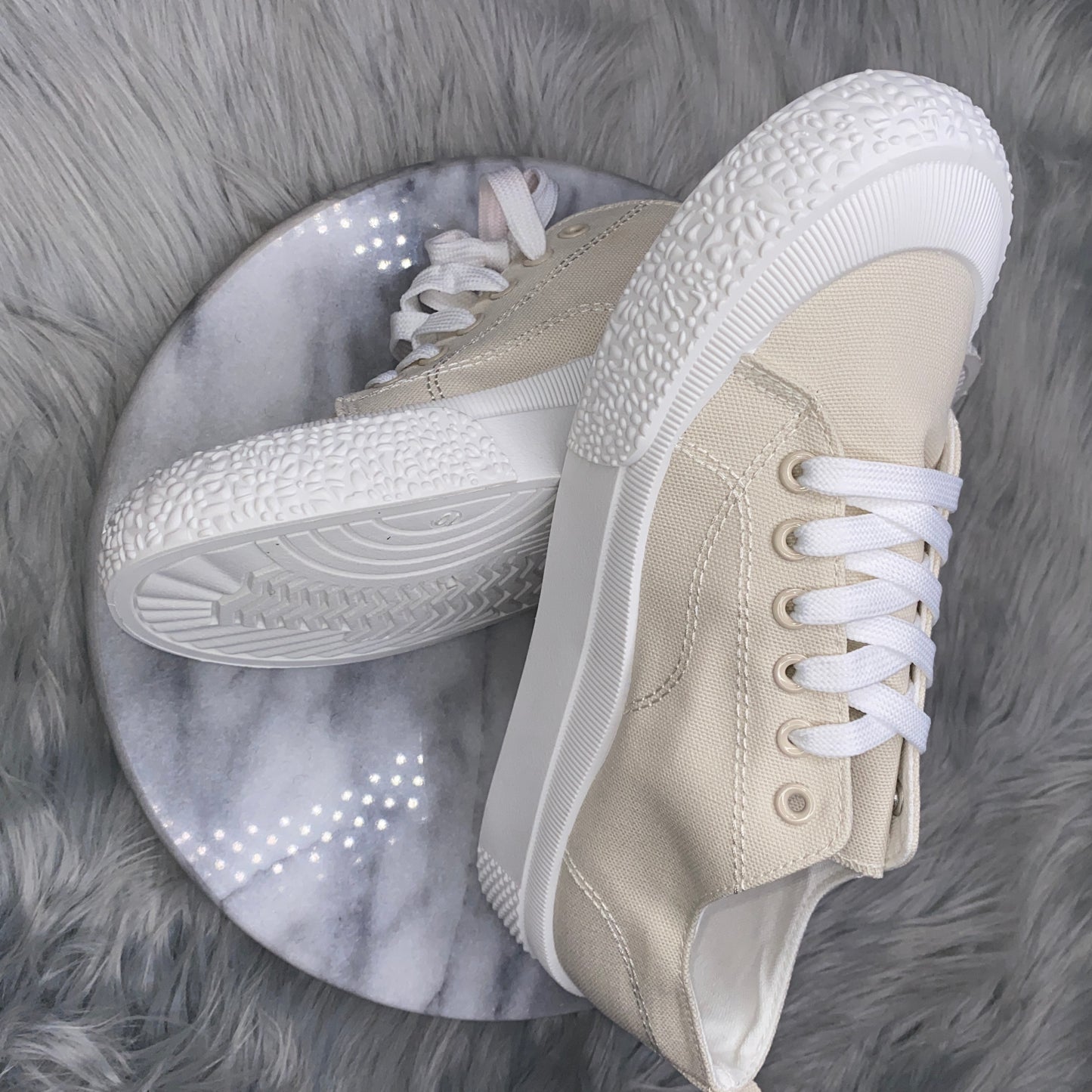 Sneakers Canvas Cream | C'est Martine