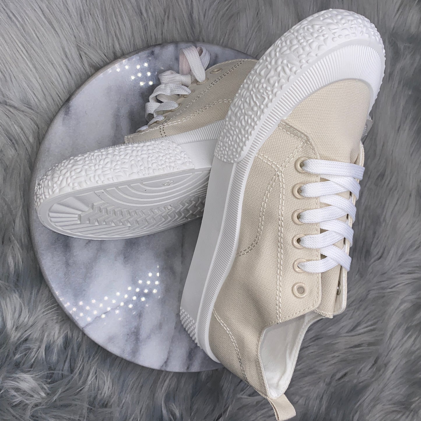 Sneakers Canvas Cream | C'est Martine
