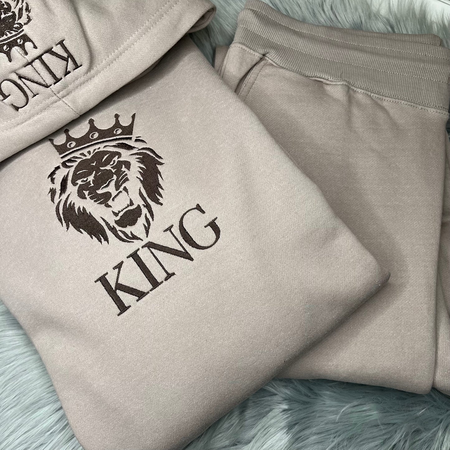Hoodie Set, Embroidered, Custom, King Embroidery, Lion with a Crown | C'est Martine