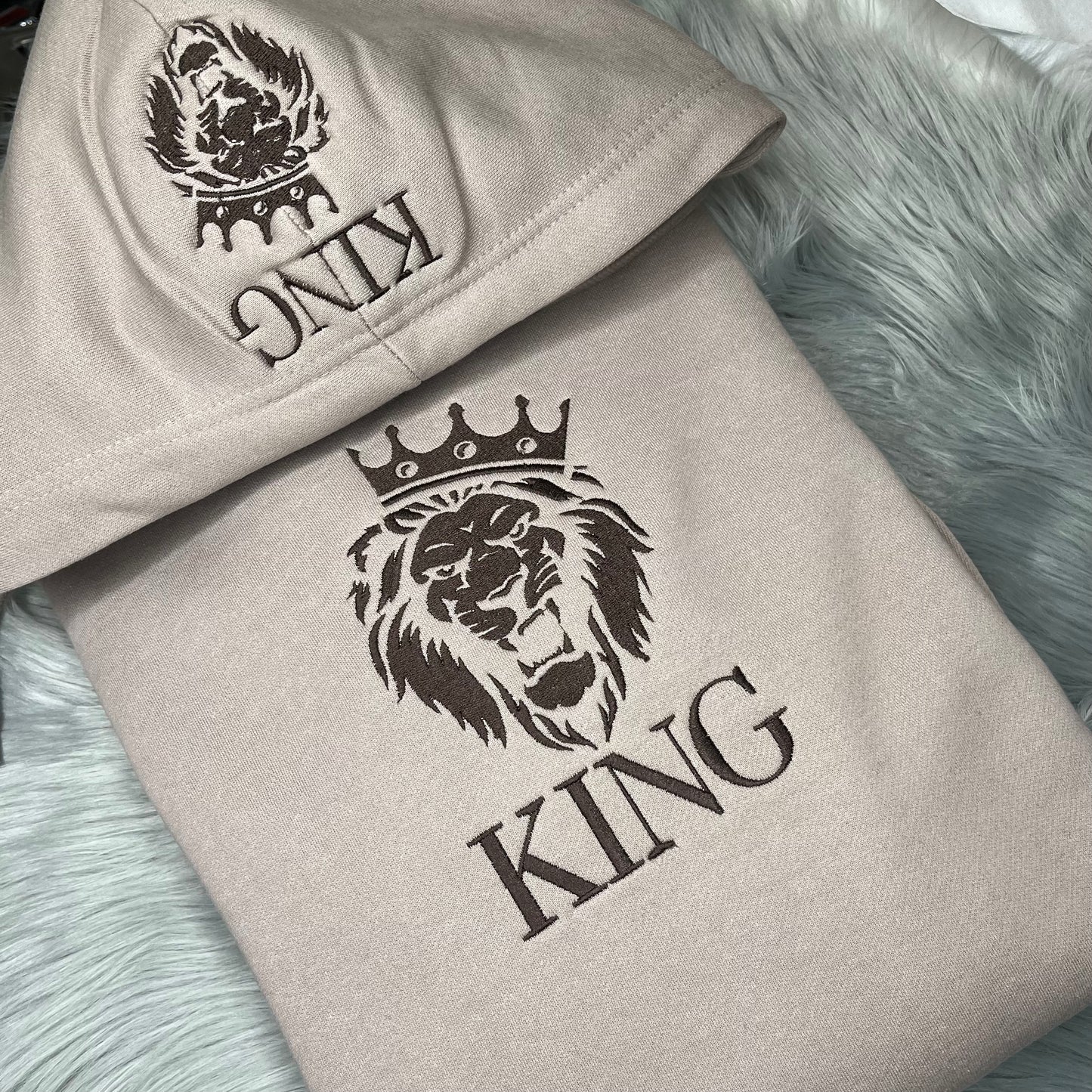 Hoodie Set, Embroidered, Custom, King Embroidery, Lion with a Crown | C'est Martine
