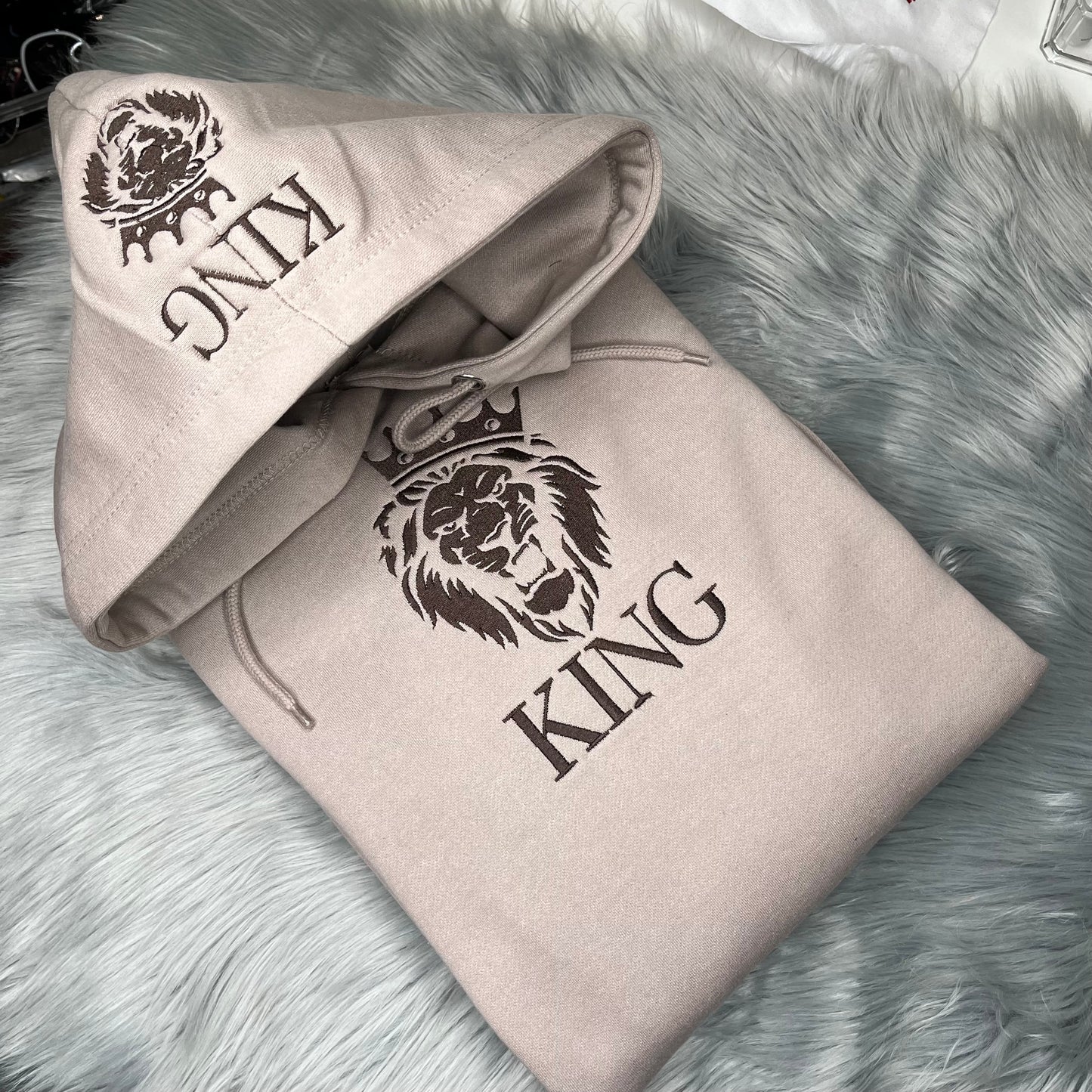 Hoodie Set, Embroidered, Custom, King Embroidery, Lion with a Crown | C'est Martine