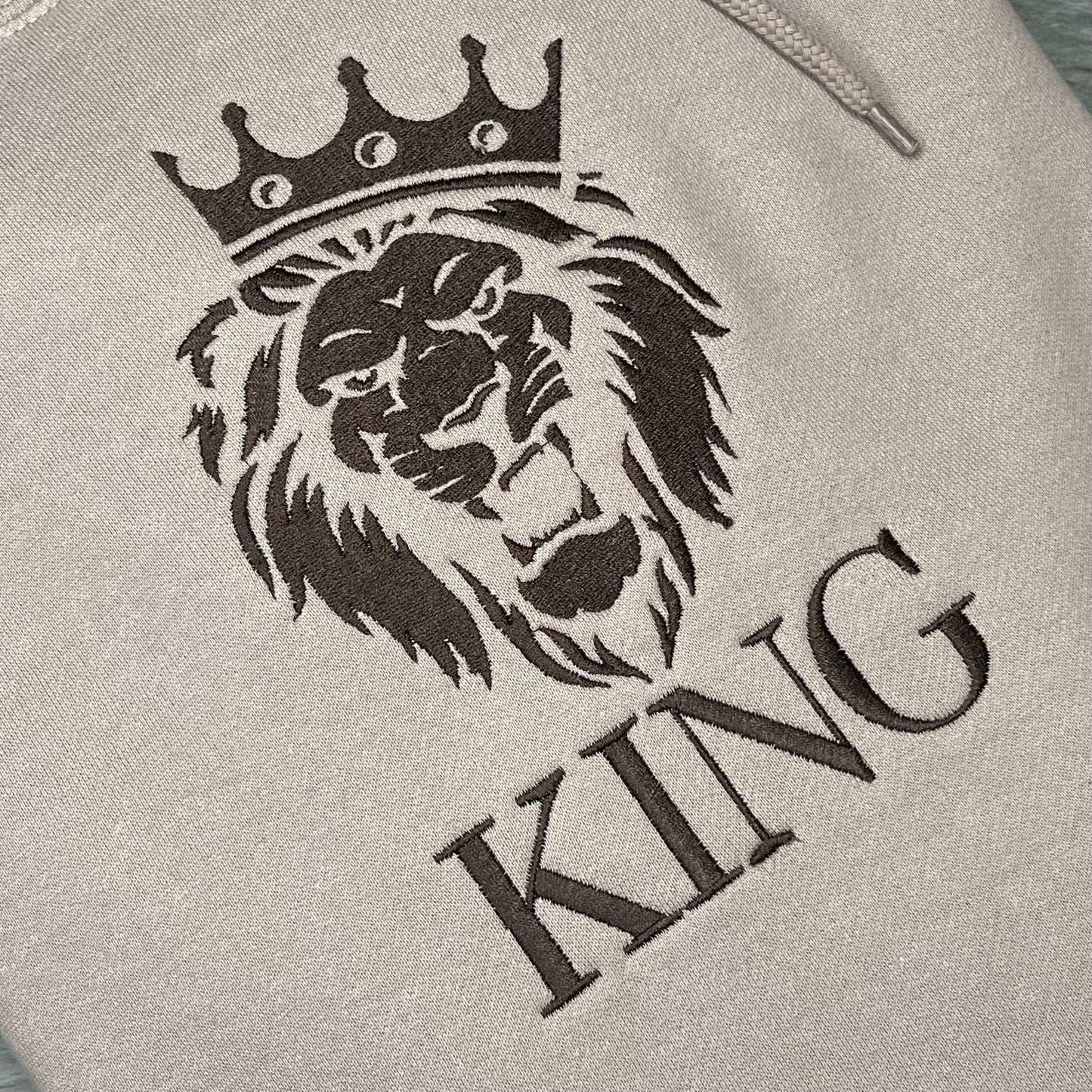 Hoodie Set, Embroidered, Custom, King Embroidery, Lion with a Crown | C'est Martine